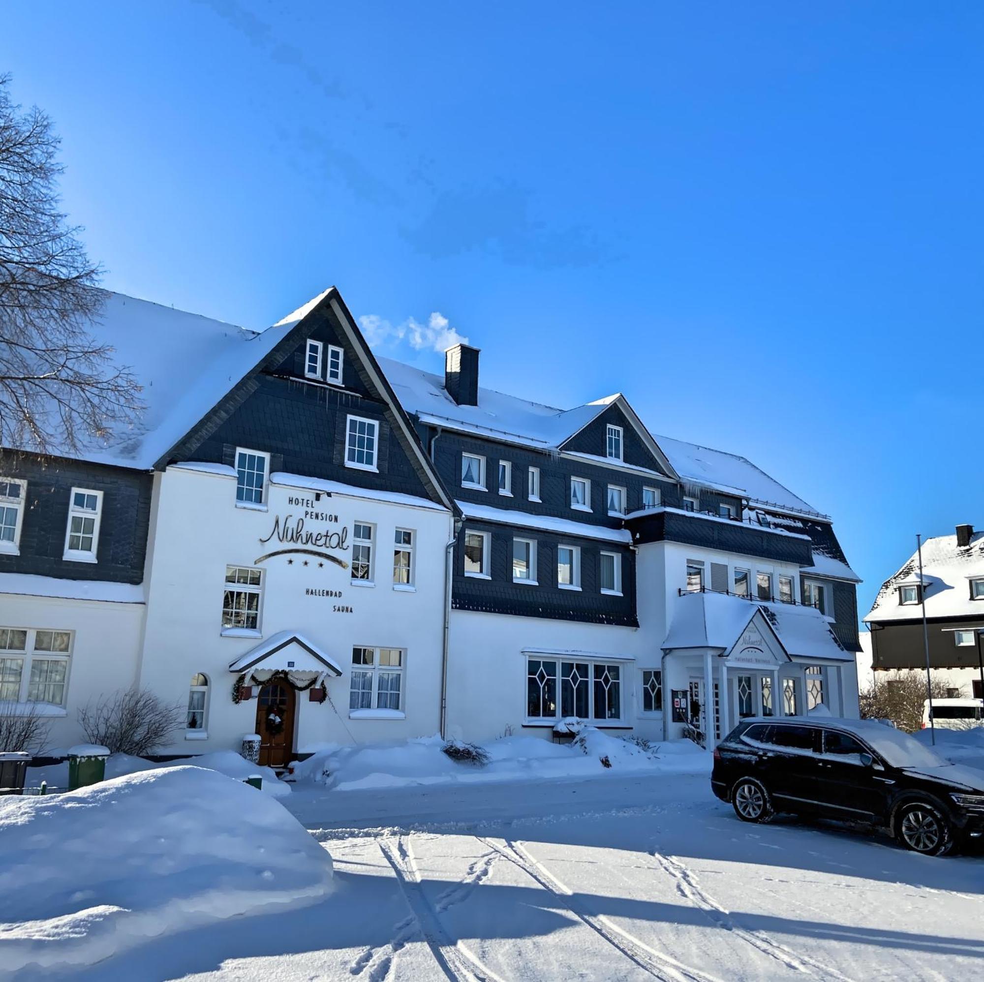 Hotel Nuhnetal ヴィンターベルク エクステリア 写真