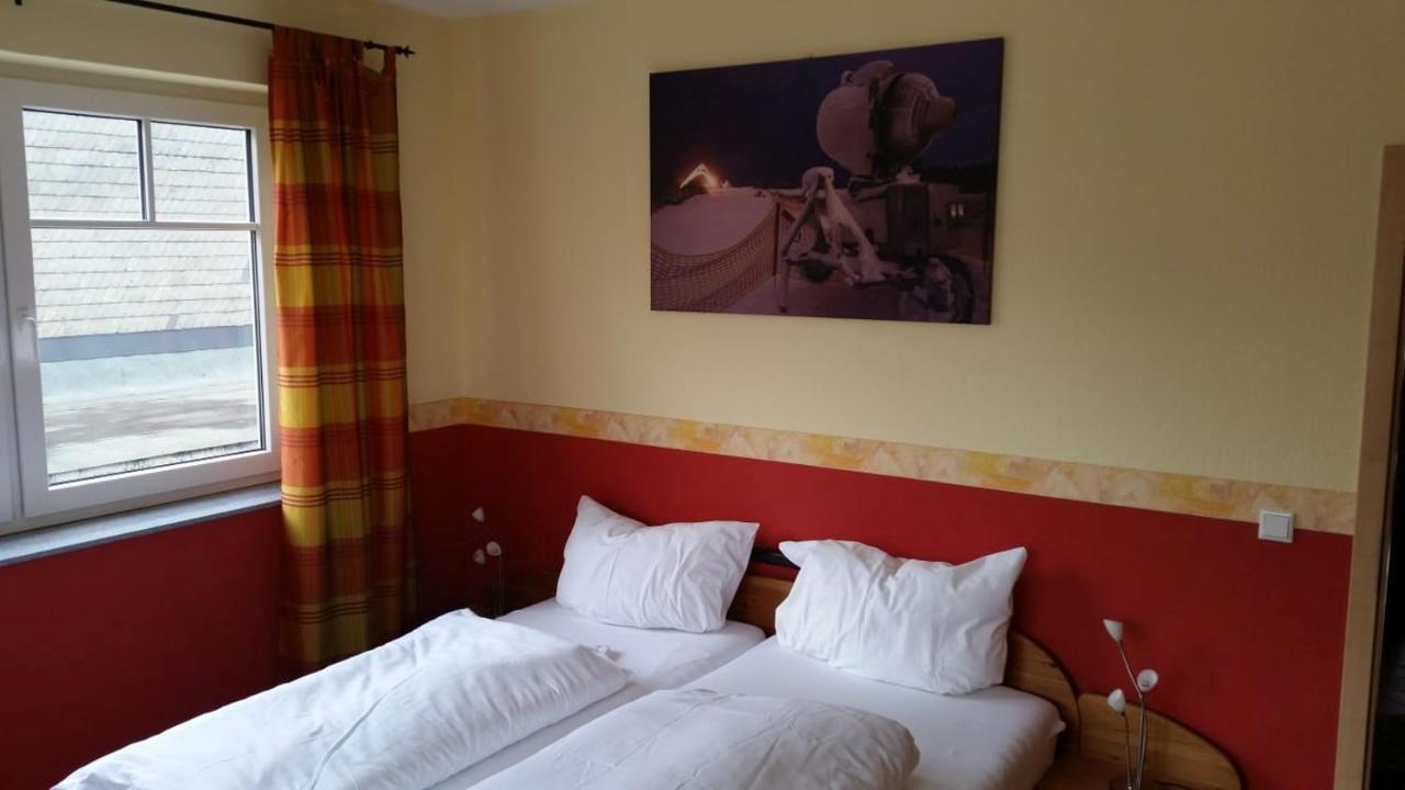 Hotel Nuhnetal ヴィンターベルク エクステリア 写真